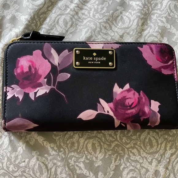kate spade Handbags - Kate Spade Floral Wallet.